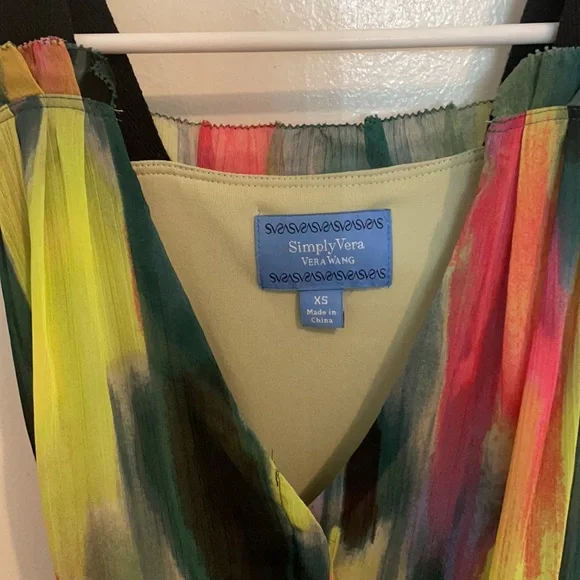 Vera Wang colorful flowy dress! - Picture 5 of 9